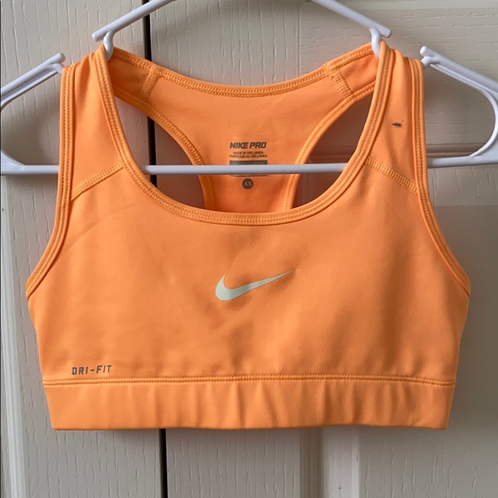 Nike Pro Sports Bra